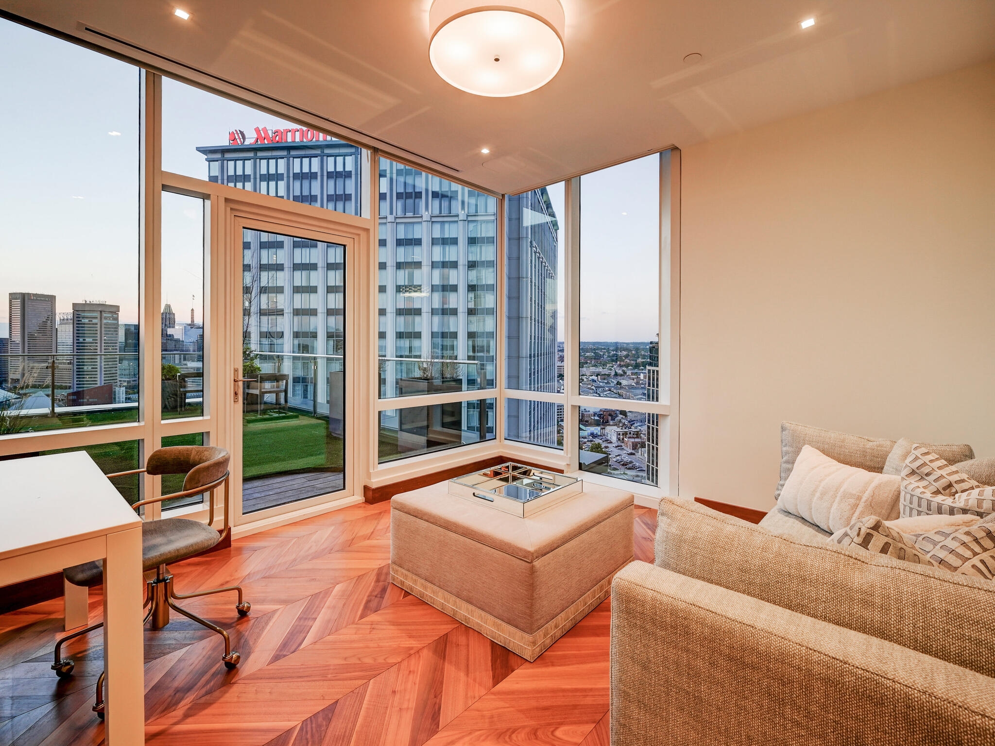  Four Seasons Private Residences - 物件實景