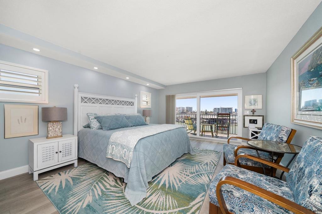 Clearwater Beach, Florida, 33767, United States, 3 Bedrooms Bedrooms, ,3 BathroomsBathrooms,Residential,For Sale,1988337