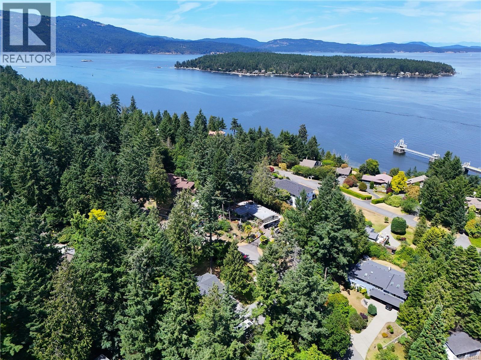 NORTH SAANICH, British Columbia, V8L 5J4, CA, 5 Bedrooms Bedrooms, ,3 BathroomsBathrooms,Residential,For Sale,1949643