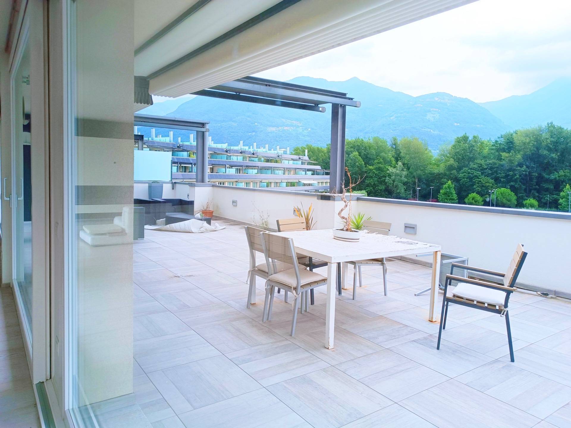 Costa Volpino, Bergamo, 24062, IT, 5 Bedrooms Bedrooms, ,3 BathroomsBathrooms,Residential,For Sale,1907381