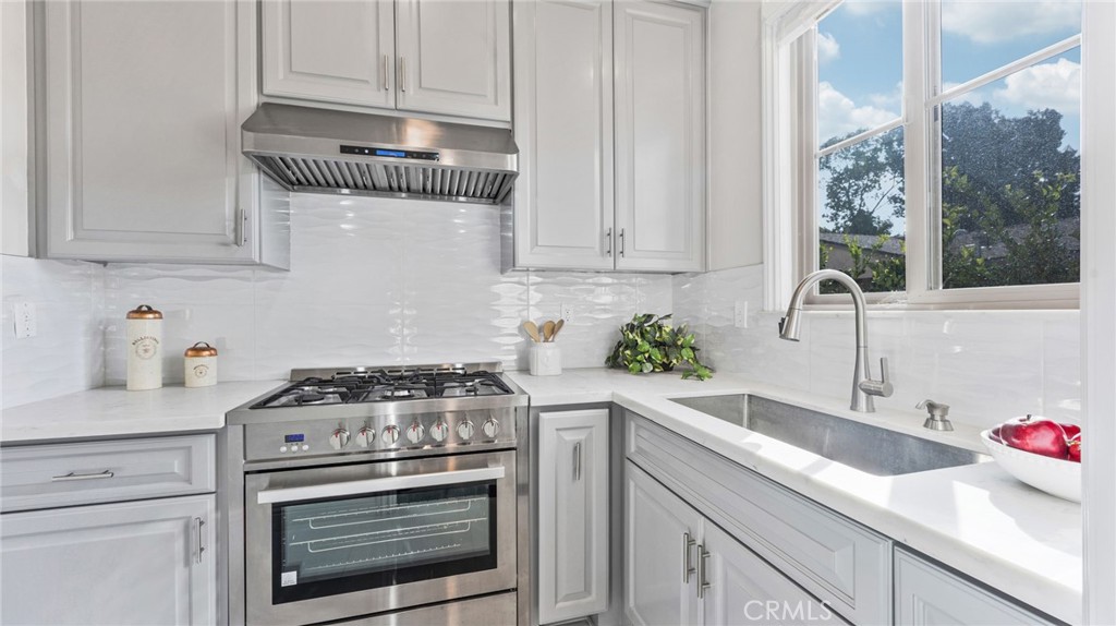 Temple City, California, 91780, United States, 5 Bedrooms Bedrooms, ,6 BathroomsBathrooms,Residential,For Sale,1989689