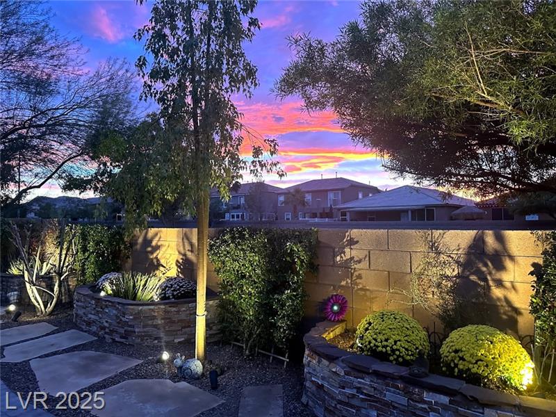 Henderson, Nevada, 89011, United States, 3 Bedrooms Bedrooms, ,2 BathroomsBathrooms,Residential,For Sale,1985669