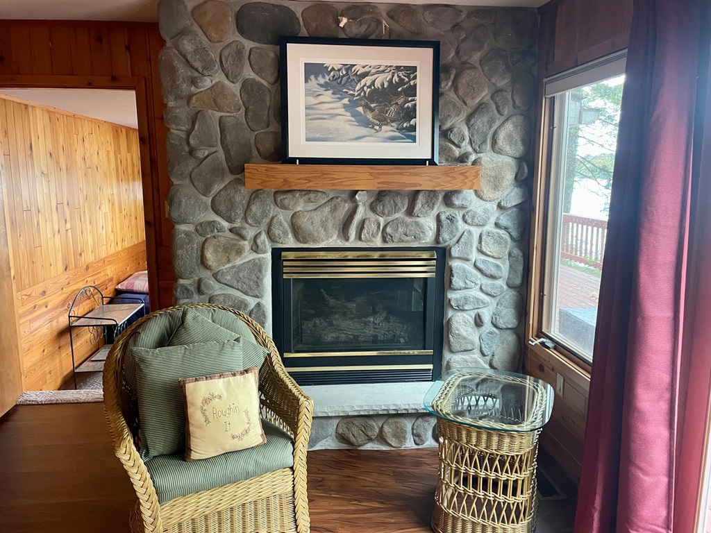 Tomahawk, Wisconsin, 54487, United States, 4 Bedrooms Bedrooms, ,2 BathroomsBathrooms,Residential,For Sale,1907326