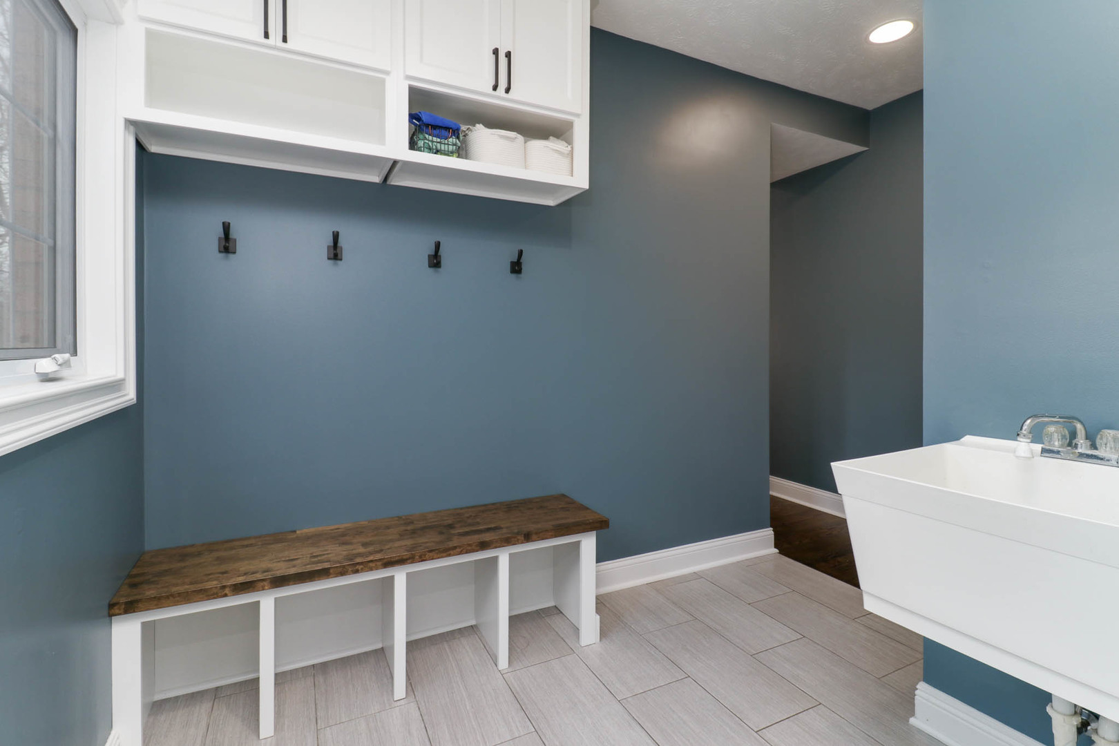 Bloomington, Illinois, 61704, United States, 5 Bedrooms Bedrooms, ,4 BathroomsBathrooms,Residential,For Sale,1991973