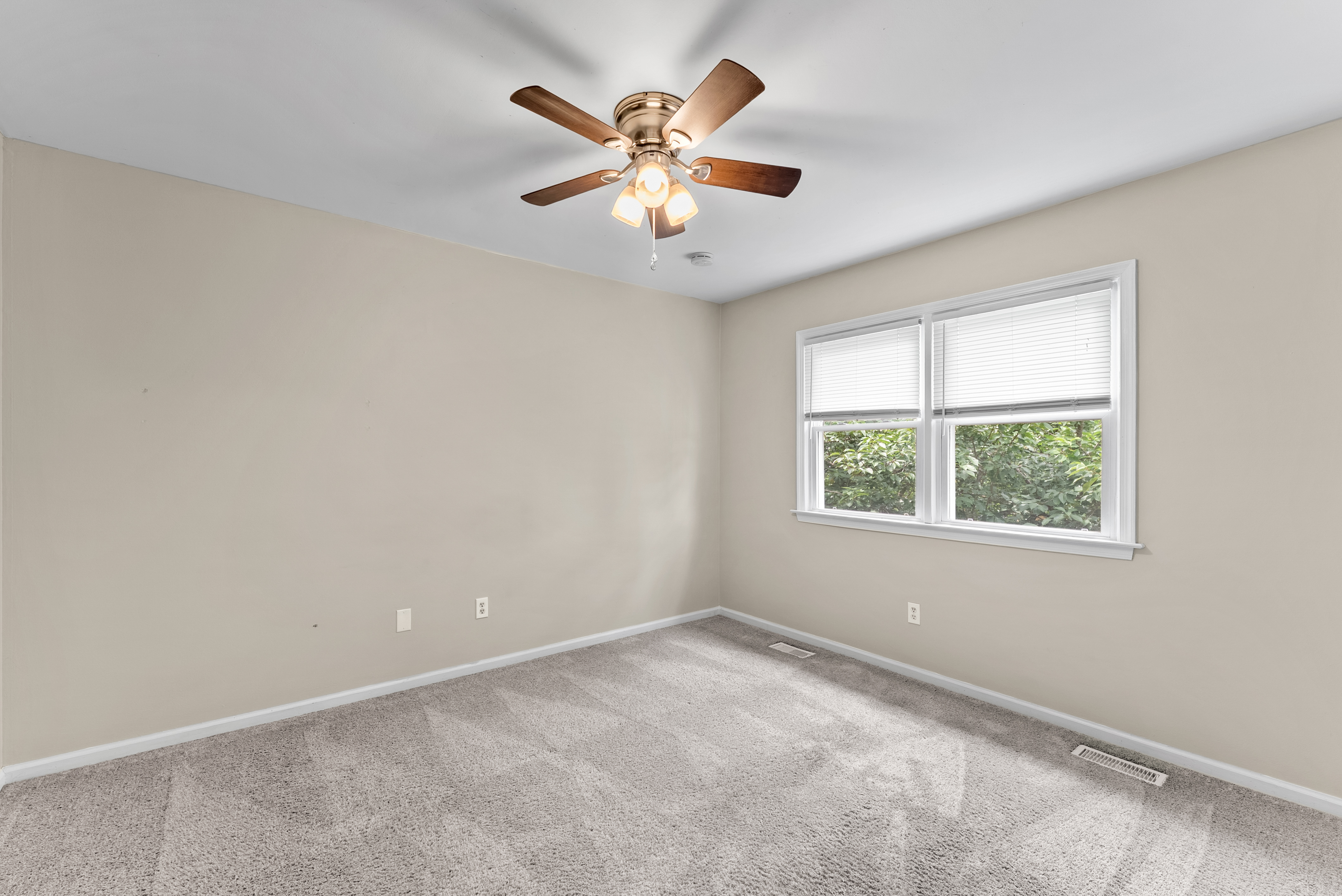  18 Hull Street, Newport News, VA 23601 - 物件實景