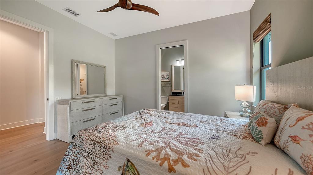 Sarasota, Florida, 34241, United States, 3 Bedrooms Bedrooms, ,3 BathroomsBathrooms,Residential,For Sale,1997346