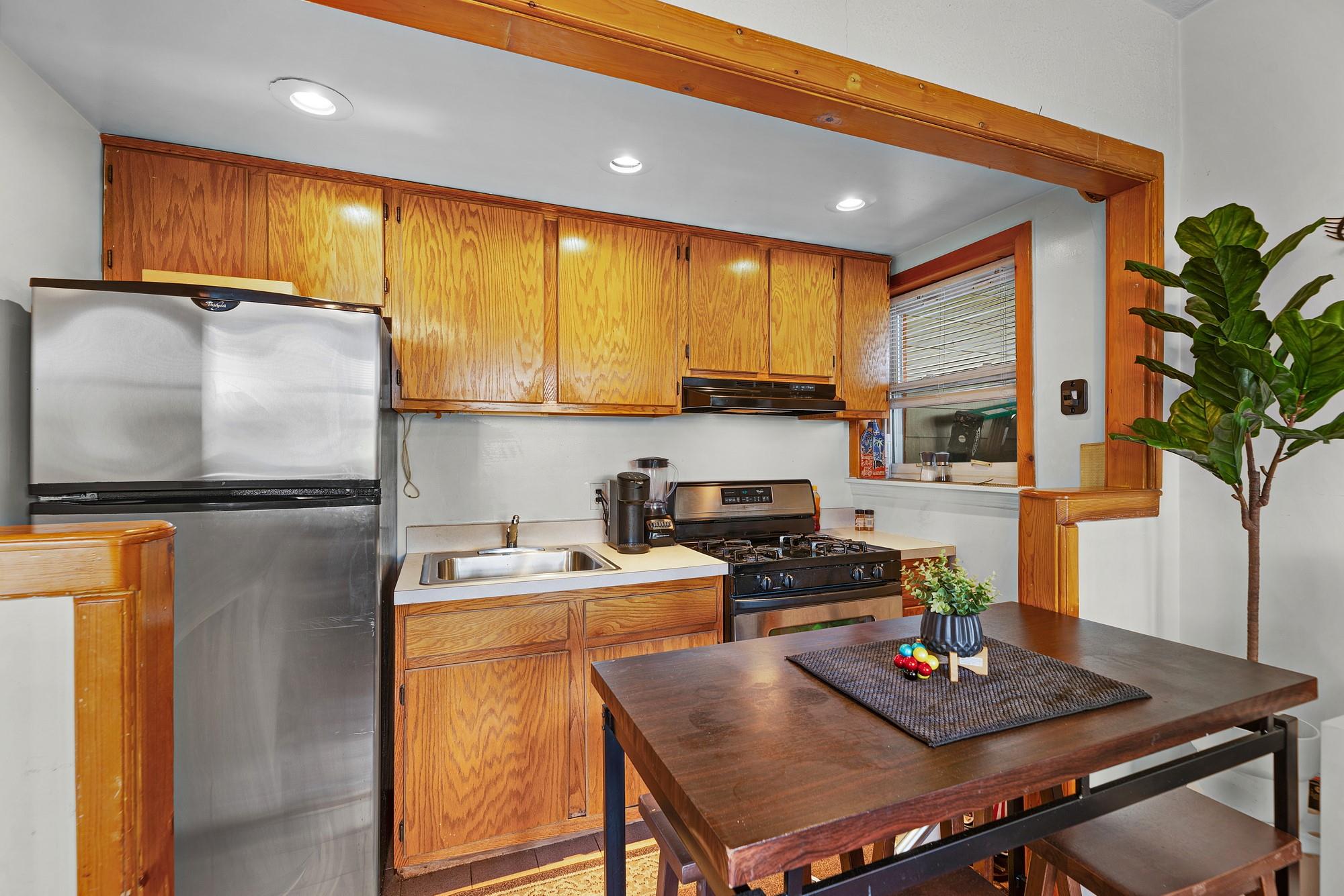 Yonkers, New York, 10704, United States, 3 Bedrooms Bedrooms, ,3 BathroomsBathrooms,Residential,For Sale,1796688