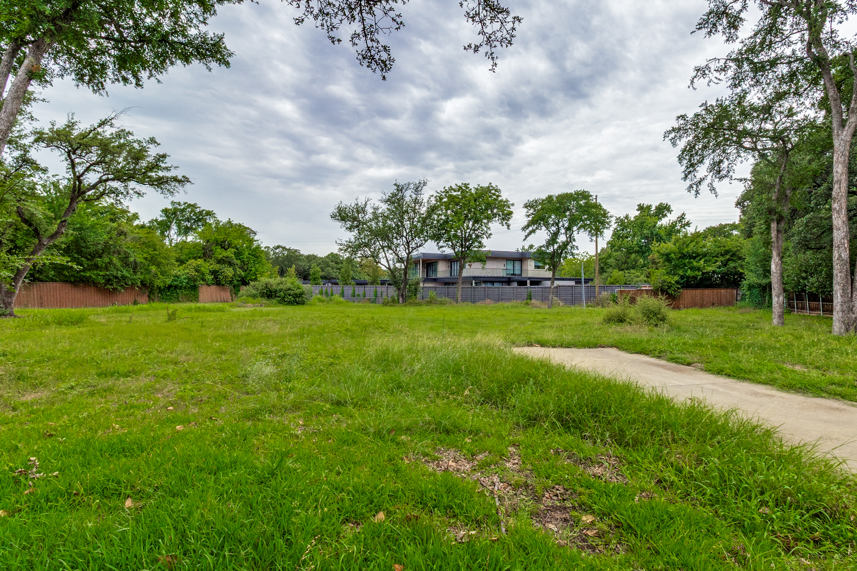 5006 Pebblebrook Drive, Dallas, TX, 75229 - 物件實景