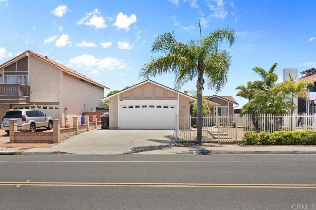 San Diego, California, 92139, United States, 3 Bedrooms Bedrooms, ,2 BathroomsBathrooms,Residential,For Sale,1933379