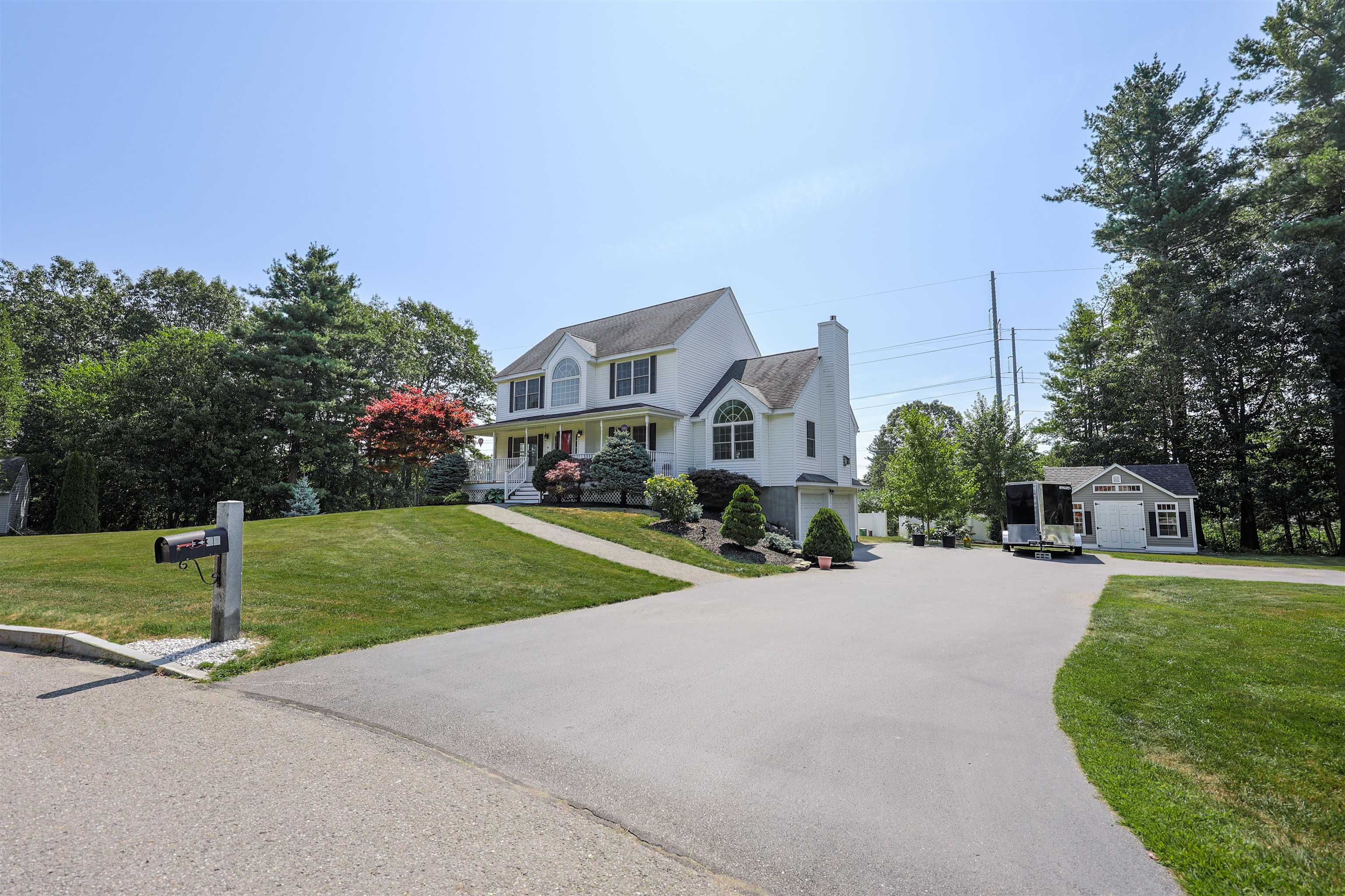 Derry, New Hampshire, 03038, United States, 3 Bedrooms Bedrooms, ,2 BathroomsBathrooms,Residential,For Sale,1926194