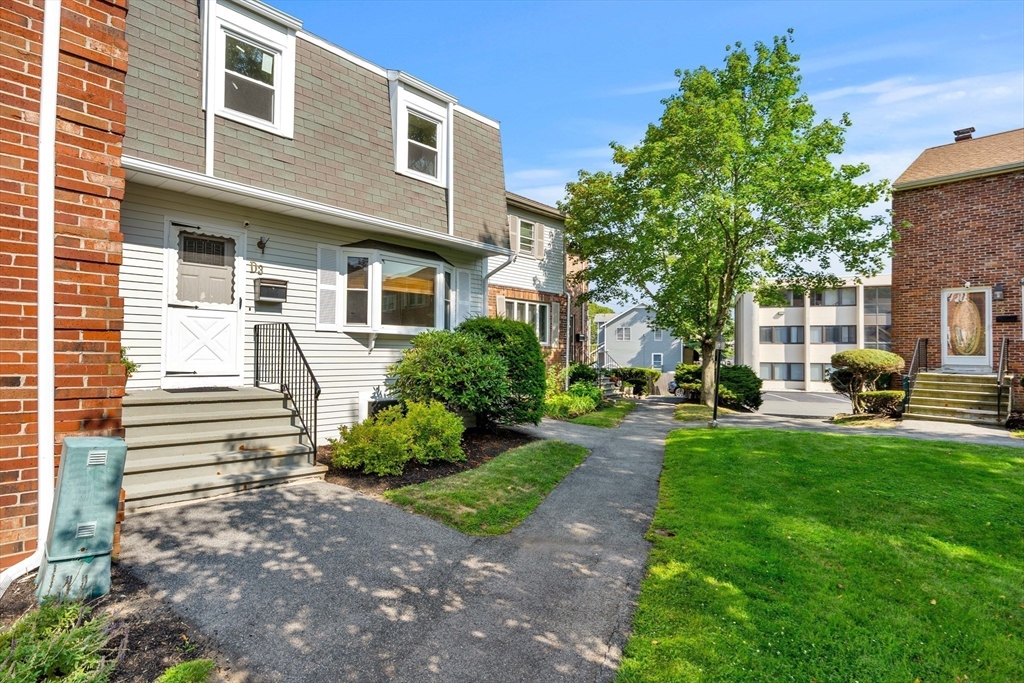 Salem, Massachusetts, 01970, United States, 3 Bedrooms Bedrooms, ,3 BathroomsBathrooms,Residential,For Sale,1913540