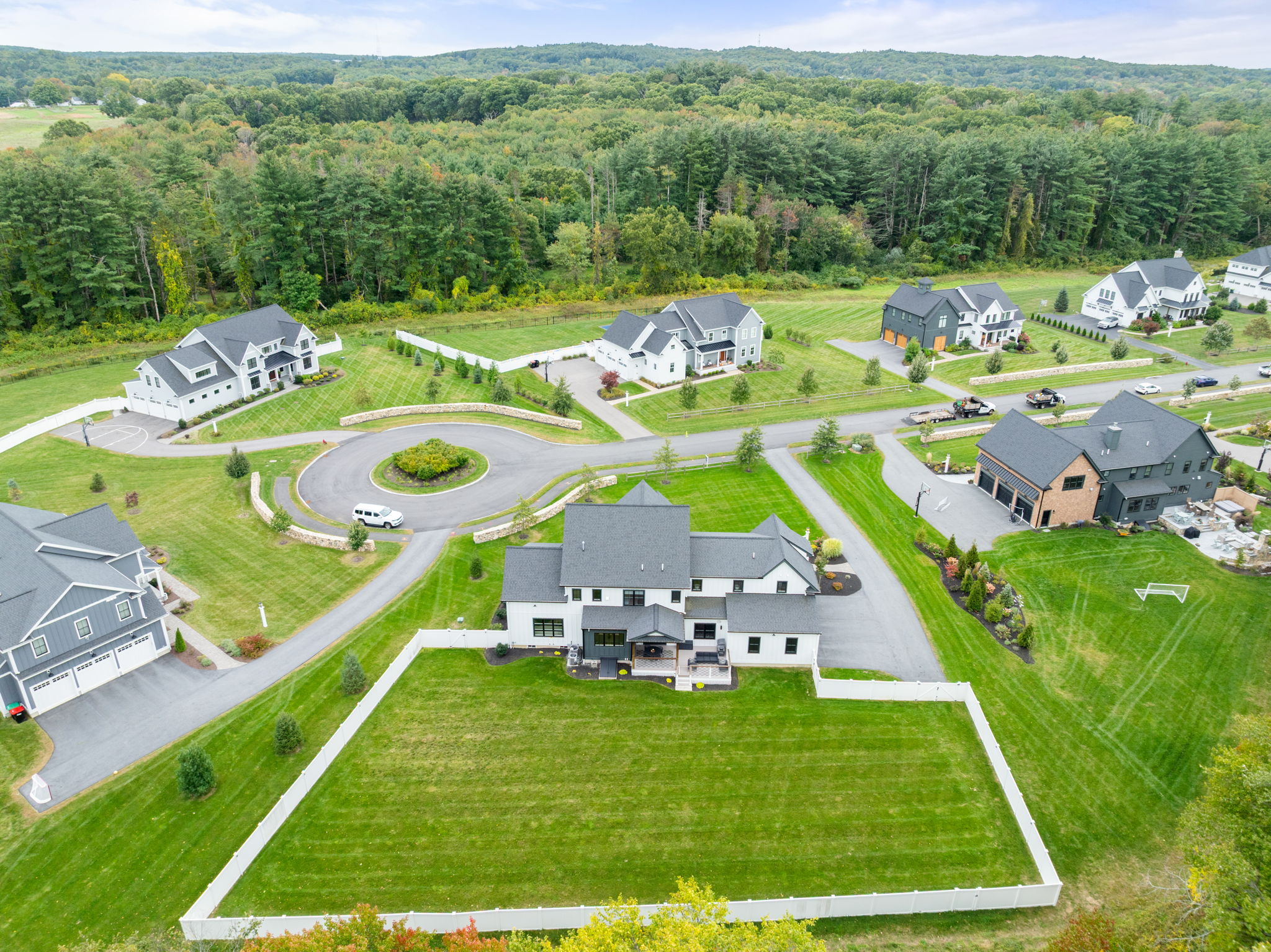  12 Dairy Farm Lane, Southborough, MA, 01772 - 物件實景