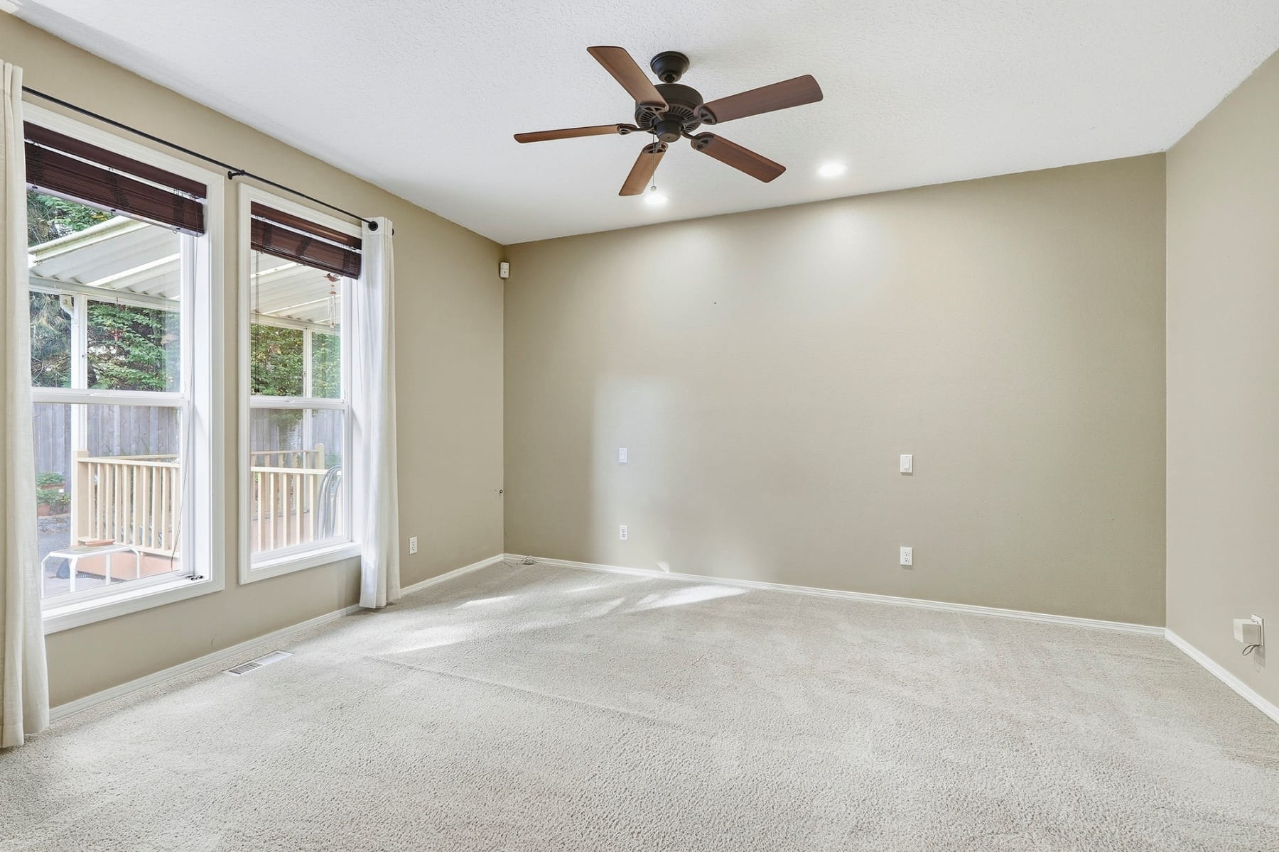  29411 SW CAMELOT ST Wilsonville, OR 97070 - 物件實景