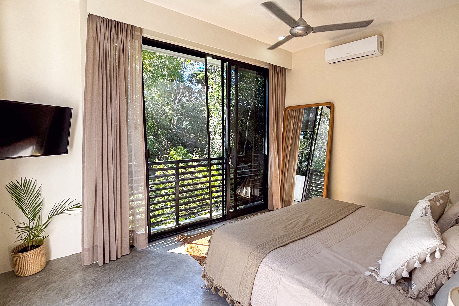  Villa Altaire Gated Community - 物件實景