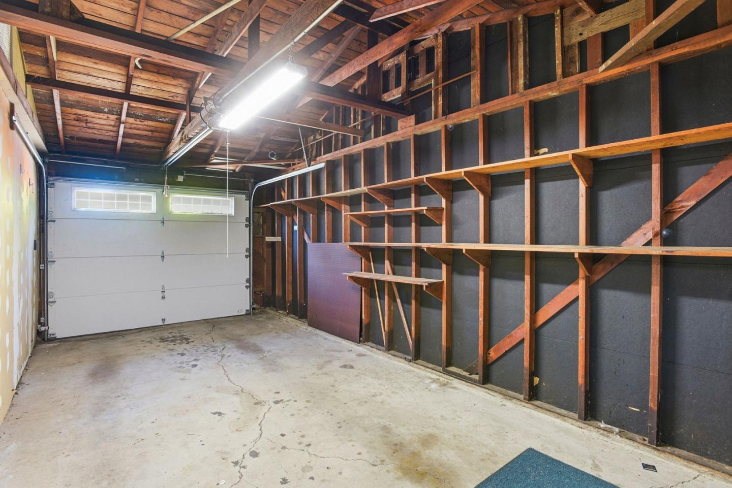 Palo Alto, California, 94303, United States, 2 Bedrooms Bedrooms, ,2 BathroomsBathrooms,Residential,For Sale,1989685