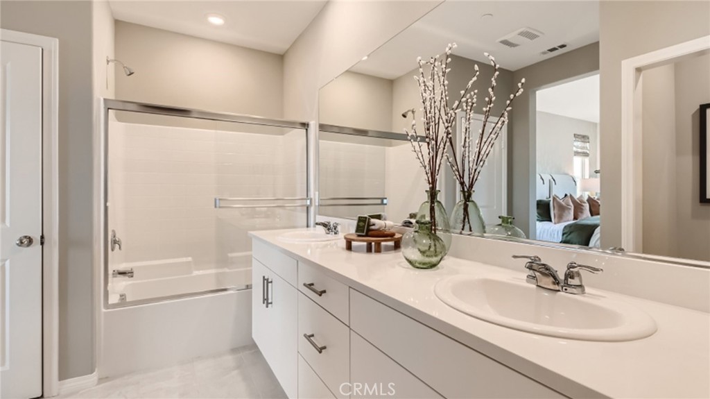 Fontana, California, 92336, United States, 3 Bedrooms Bedrooms, ,2 BathroomsBathrooms,Residential,For Sale,1881088