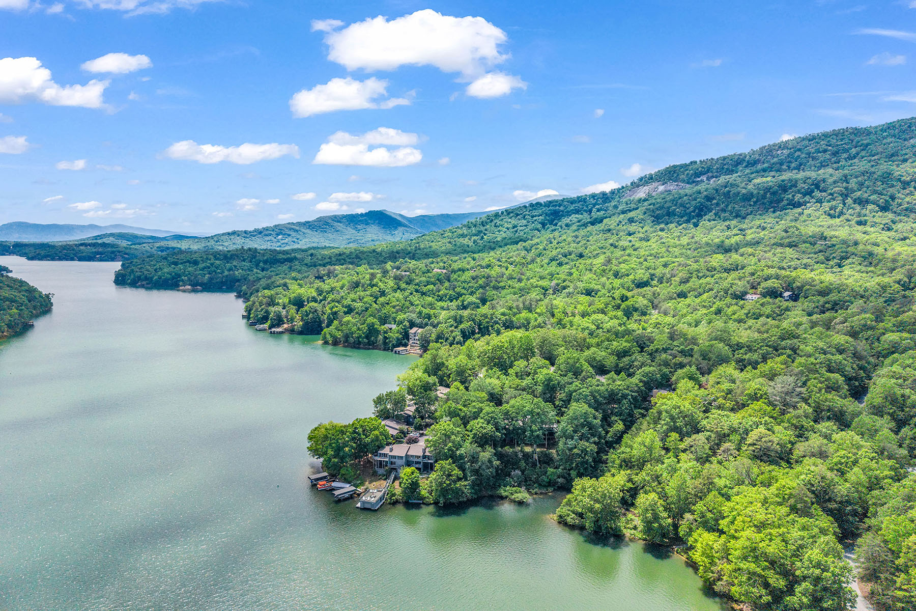  LAKE LURE - 物件實景