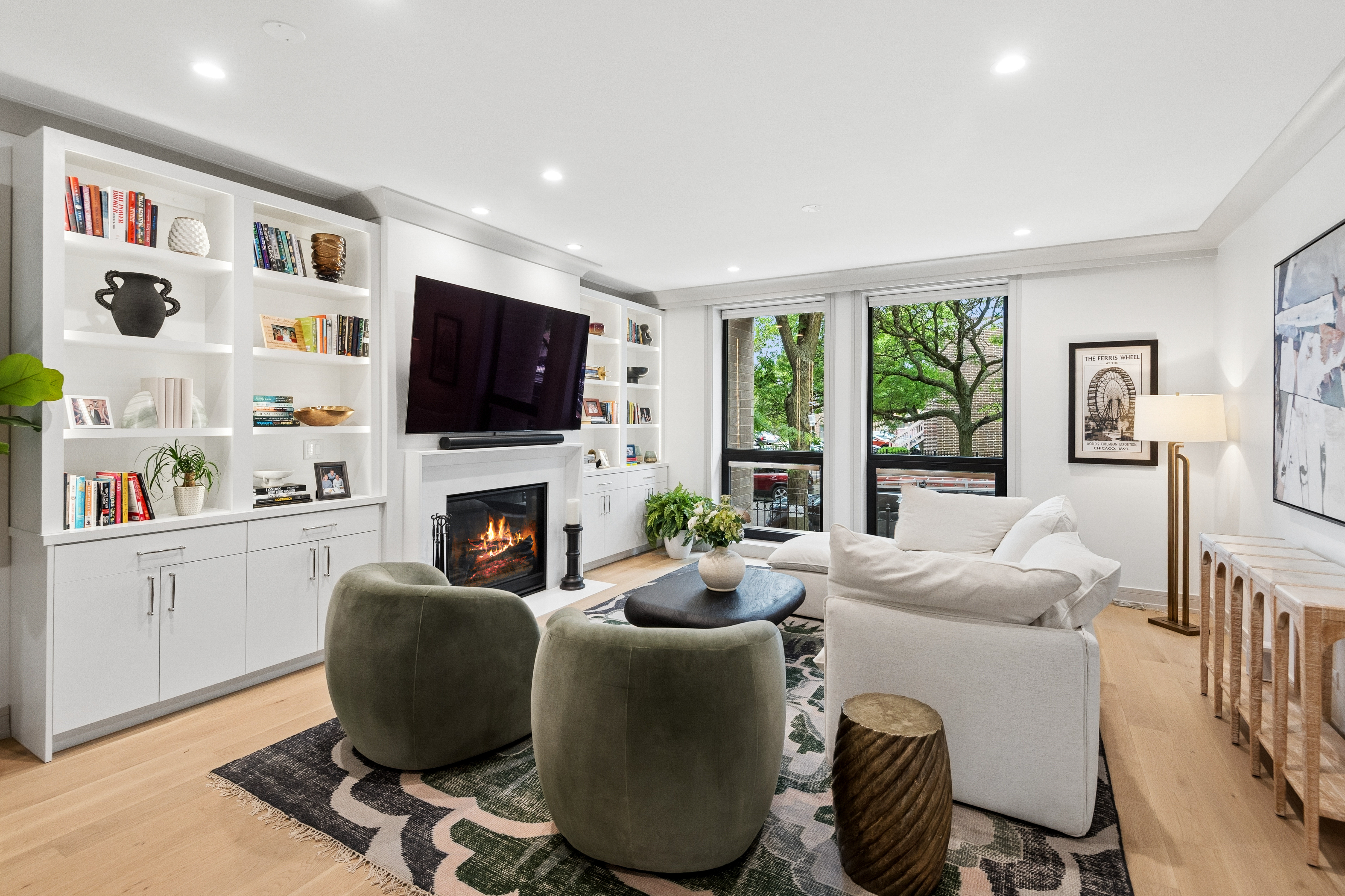  Welcome to this Exceptional Duplex Residence in theHheart of Lincoln Park - 物件實景