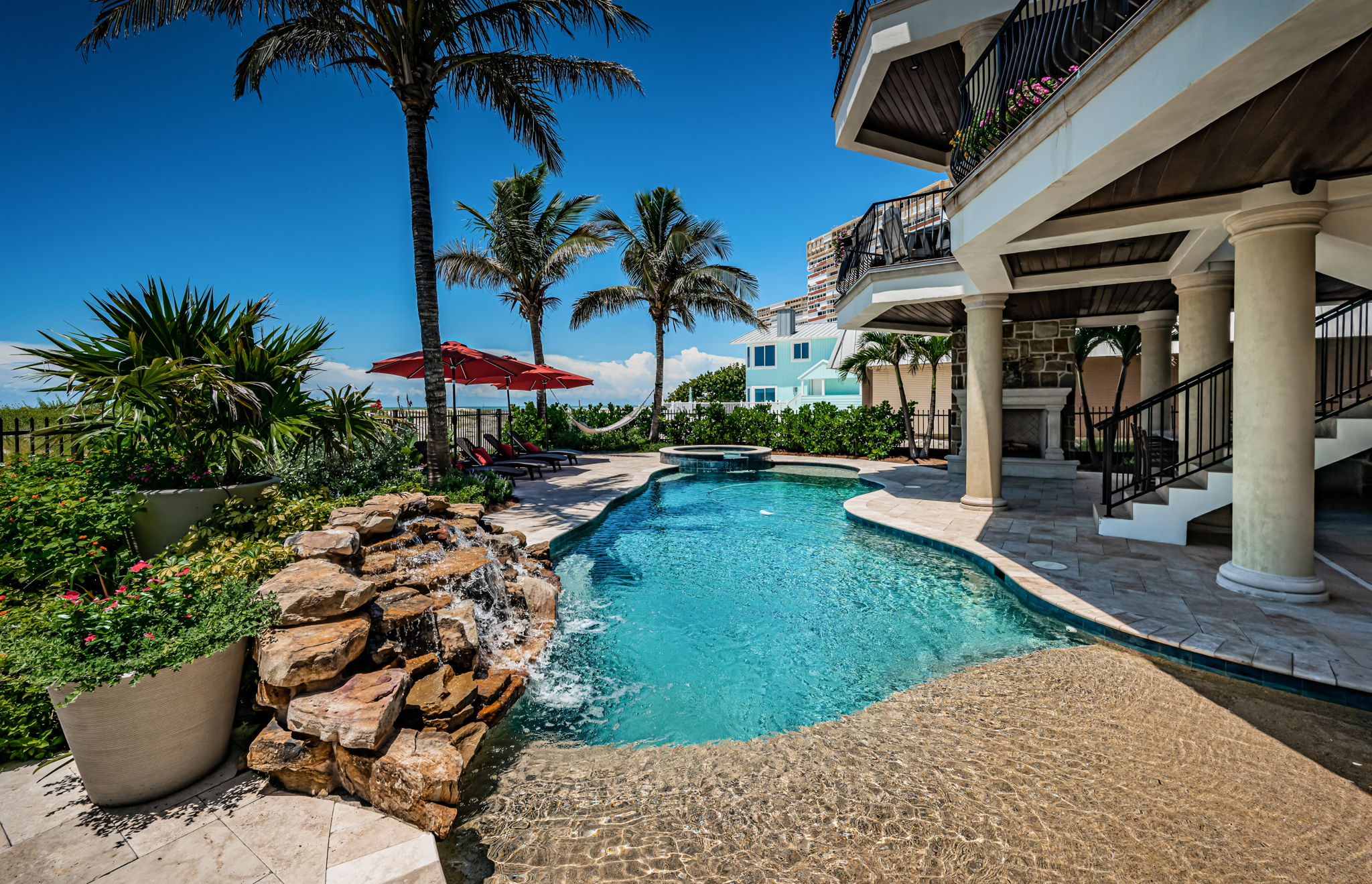Redington Shores, Florida, 33708, United States, 5 Bedrooms Bedrooms, ,6 BathroomsBathrooms,Residential,For Sale,1921894