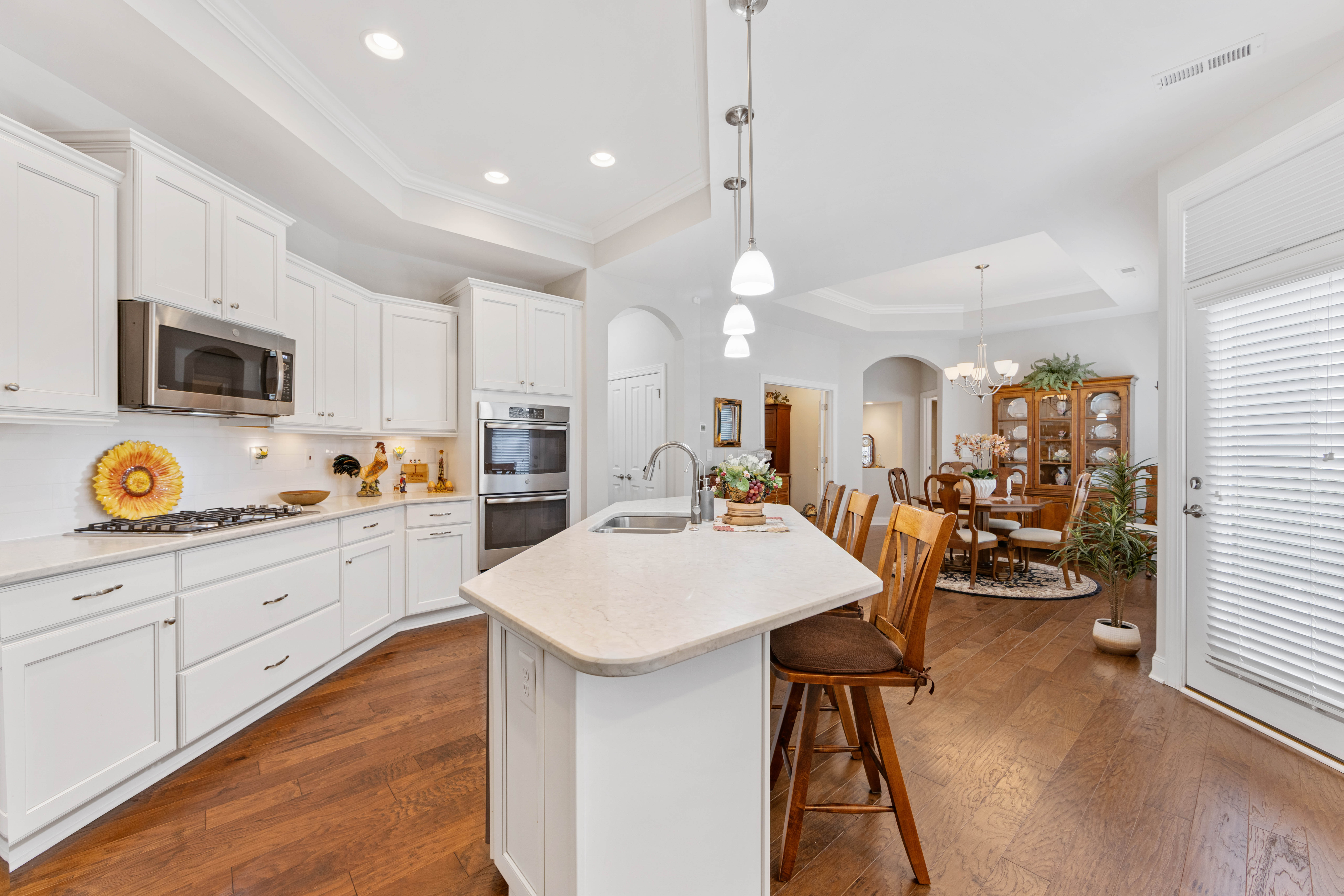 Cornelius, North Carolina, 28031, United States, 3 Bedrooms Bedrooms, ,3 BathroomsBathrooms,Residential,For Sale,1908056