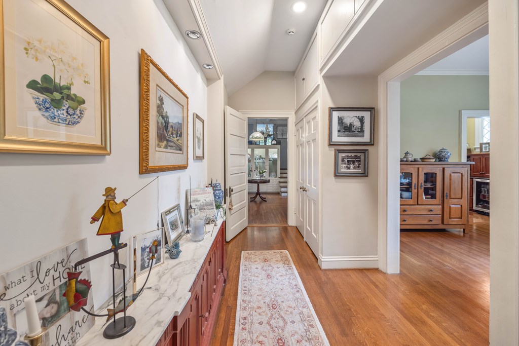 Columbus, Georgia, 31906, United States, 5 Bedrooms Bedrooms, ,4 BathroomsBathrooms,Residential,For Sale,1906987