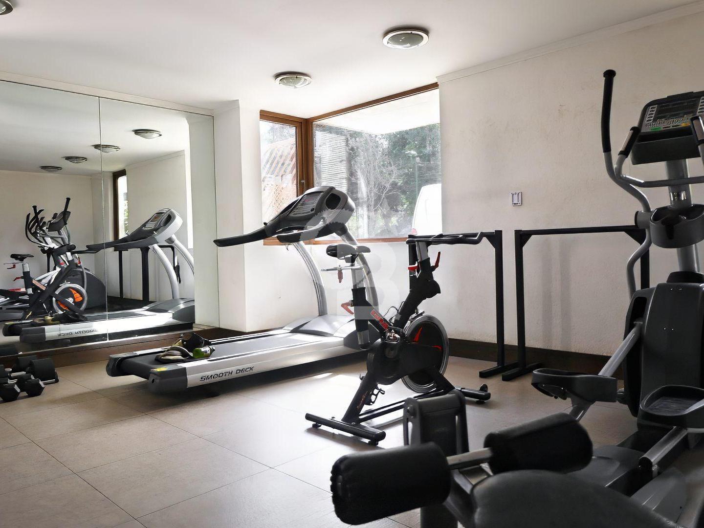 Lo Barnechea, Chile, 4 Bedrooms Bedrooms, ,4 BathroomsBathrooms,Residential,For Sale,1998331