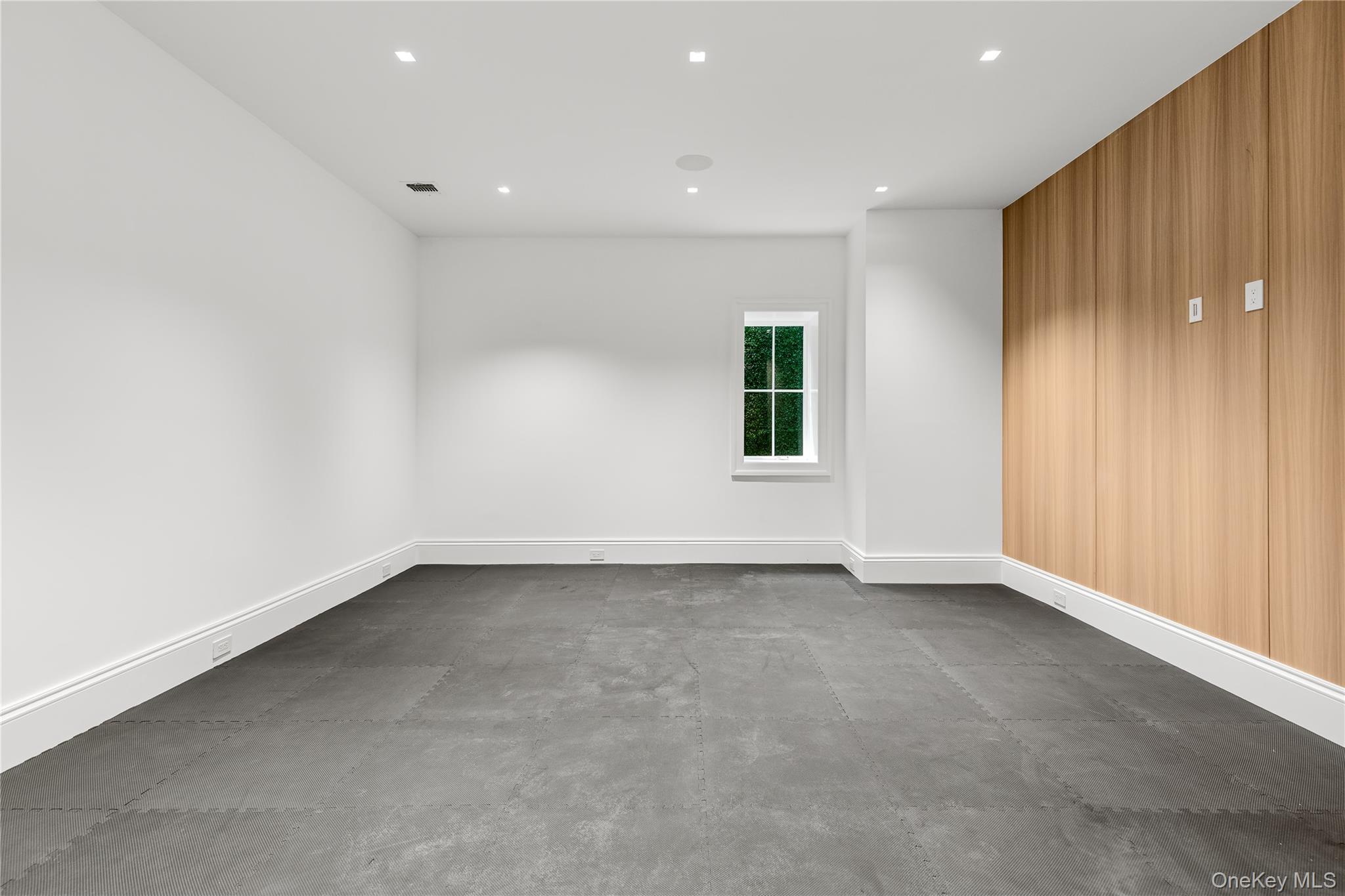  110 Dogwood Avenue, Roslyn Harbor, NY, 11576 - 物件實景