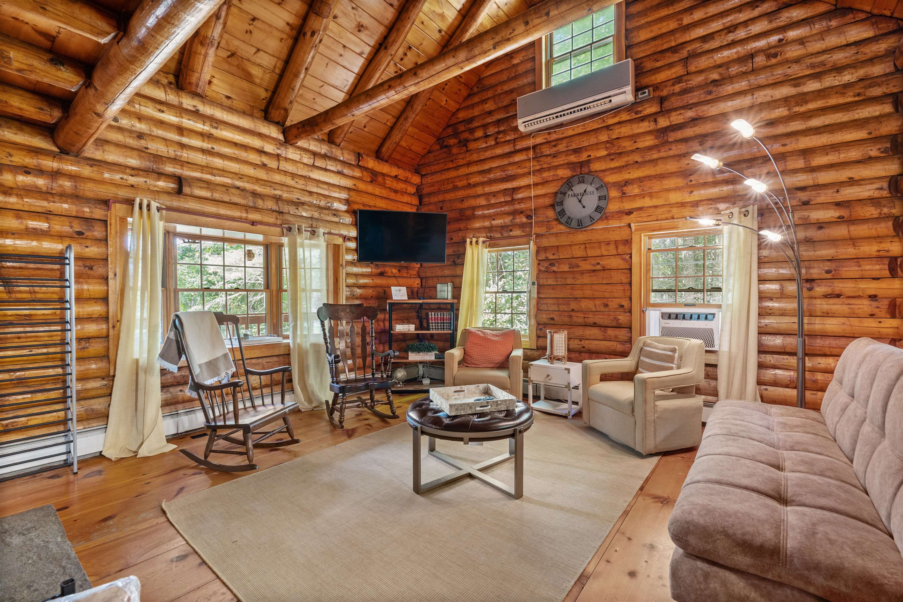 Alton, New Hampshire, 03810, United States, 4 Bedrooms Bedrooms, ,Residential,For Sale,1928654