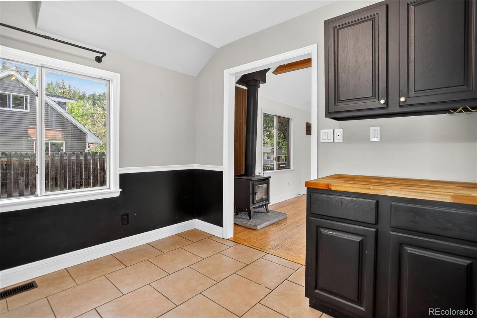 Kittredge, Colorado, 80457, United States, 3 Bedrooms Bedrooms, ,1 BathroomBathrooms,Residential,For Sale,1875776