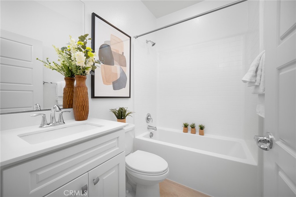 Irvine, California, 92614, United States, 3 Bedrooms Bedrooms, ,3 BathroomsBathrooms,Residential,For Sale,1988999