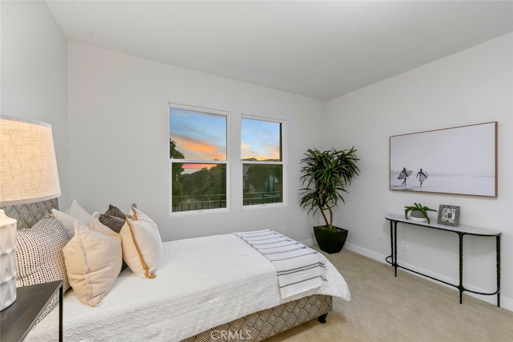 Newport Coast, California, 92657, United States, 4 Bedrooms Bedrooms, ,3 BathroomsBathrooms,Residential,For Sale,2001808