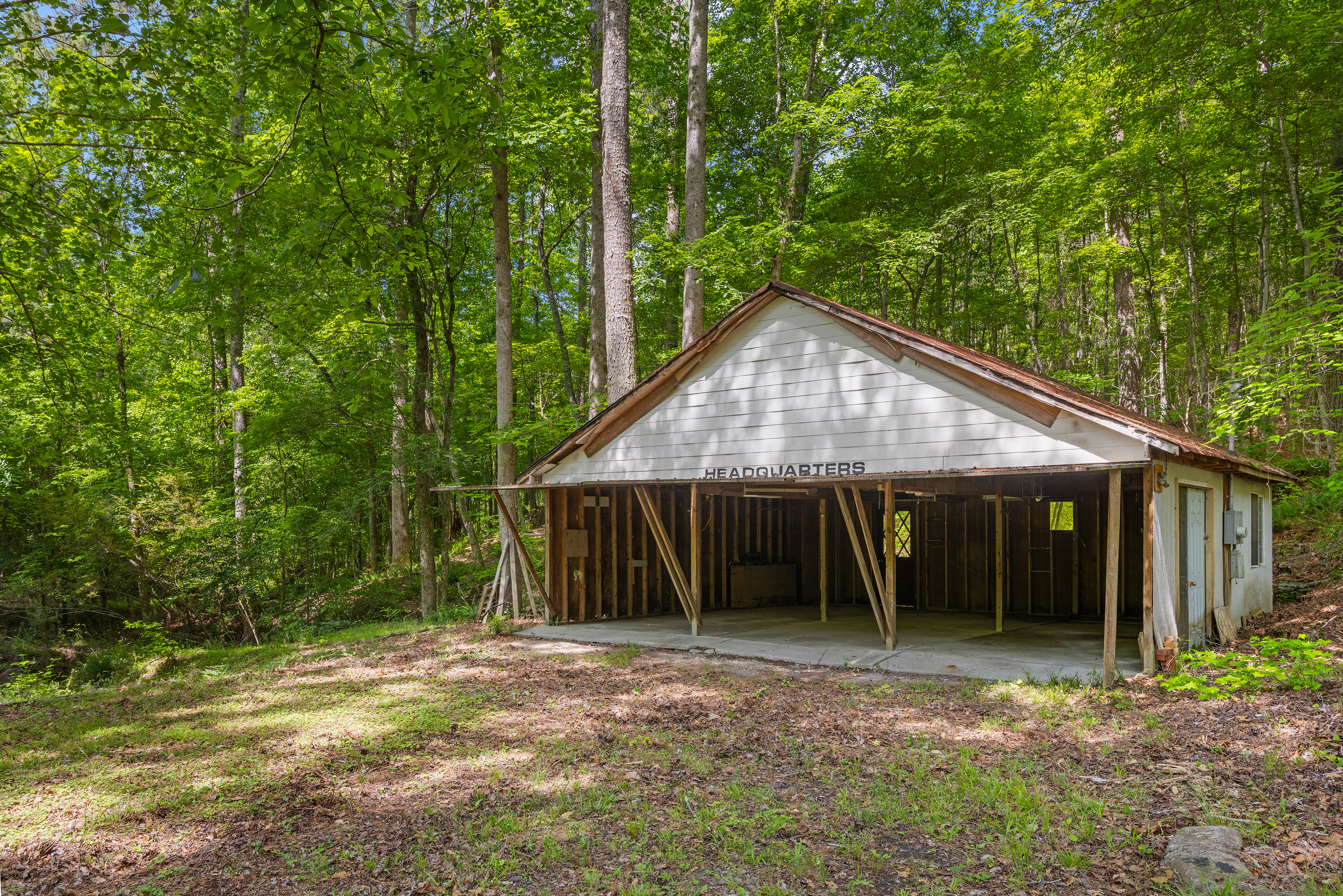  Charming Brick Farmhouse in Chattahoochee Hills - 物件實景