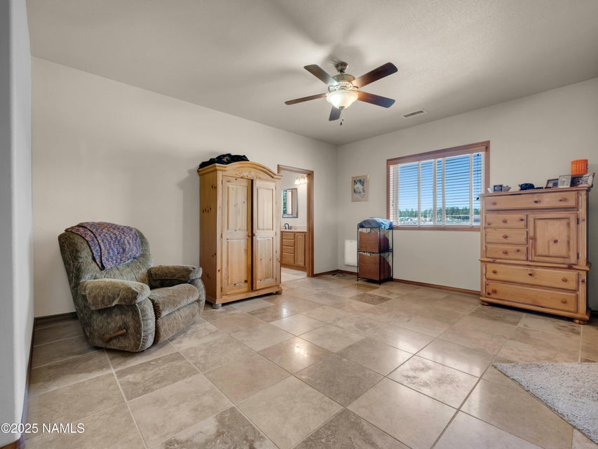 Flagstaff, Arizona, 86004, United States, 3 Bedrooms Bedrooms, ,2 BathroomsBathrooms,Residential,For Sale,1981863