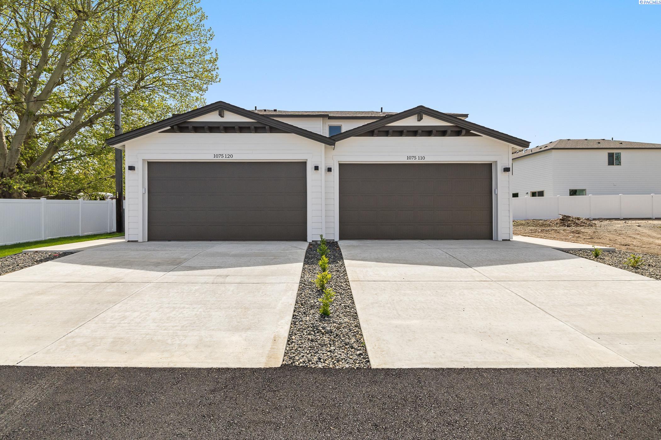 Kennewick, Washington, 99337, United States, 6 Bedrooms Bedrooms, ,Residential,For Sale,1796144