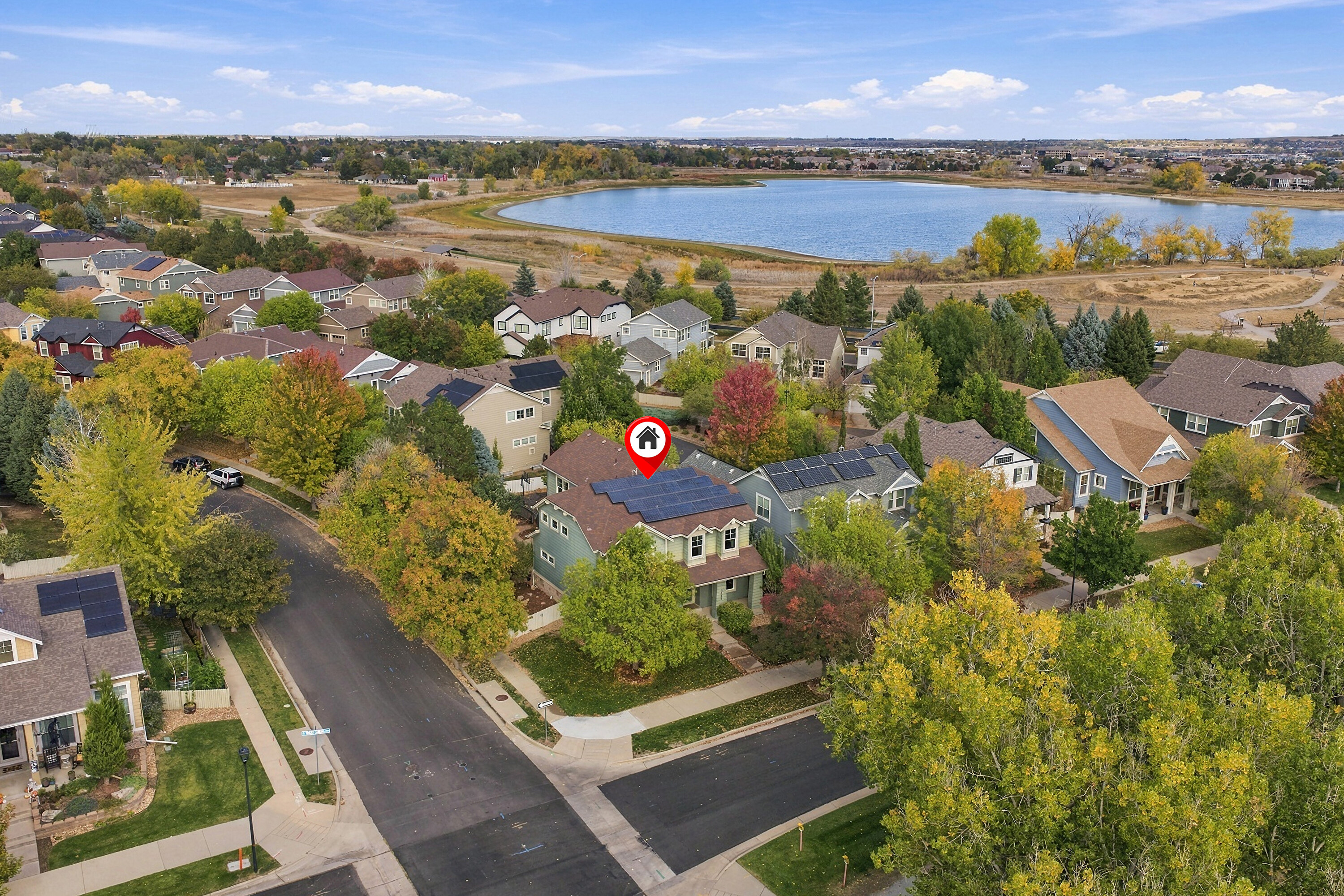 Beautifully updated and ideally located in desirable McKay Landing - 物件實景