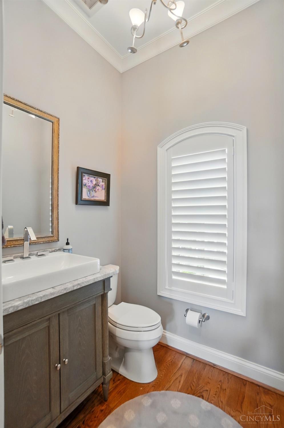 Cincinnati, Ohio, 45202, United States, 3 Bedrooms Bedrooms, ,4 BathroomsBathrooms,Residential,For Sale,1850372