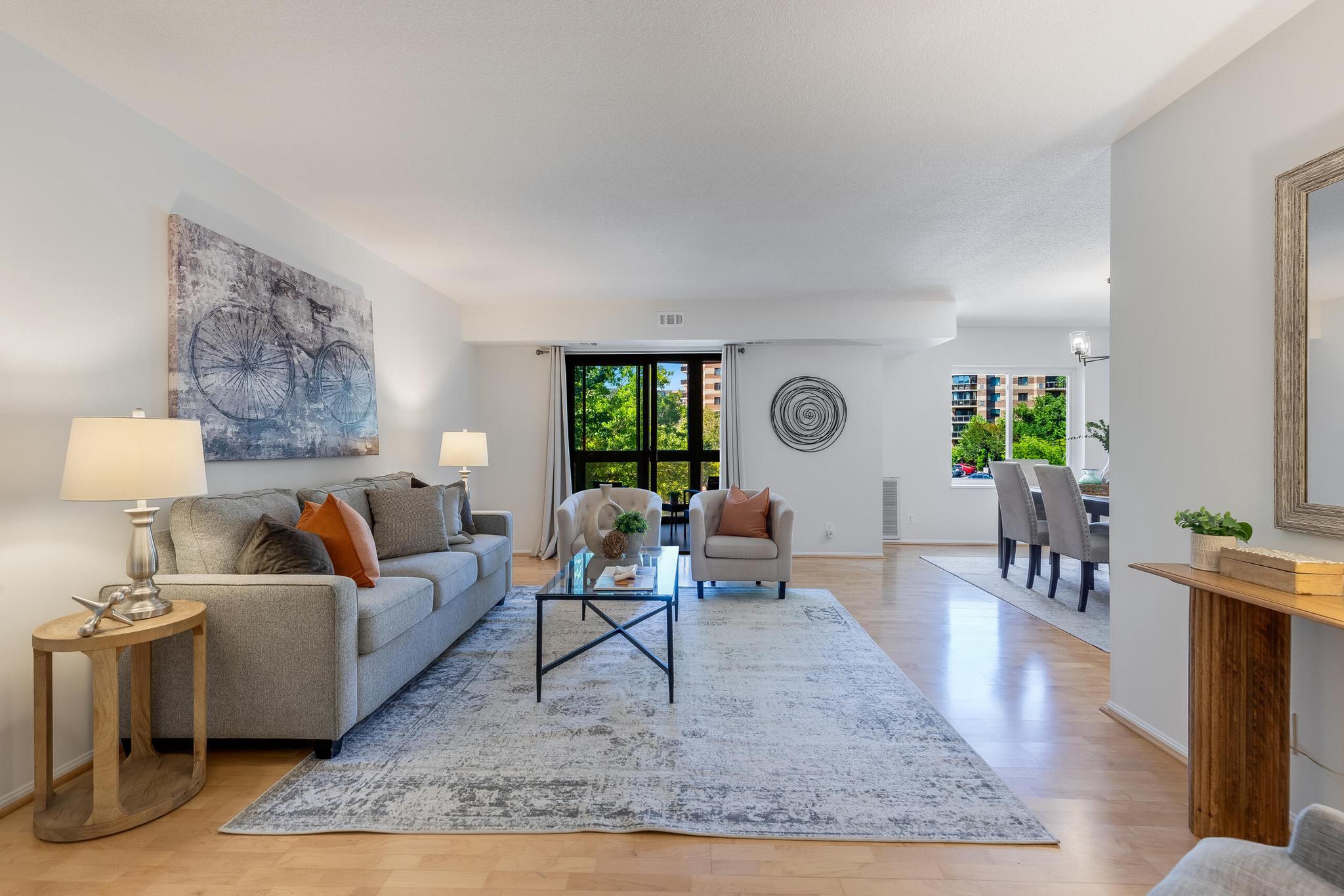  8360 Greensboro Drive, Mclean, VA, 22102 - 物件實景