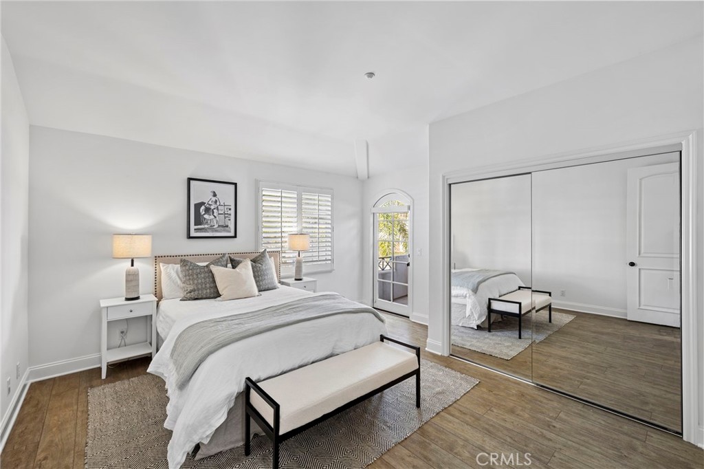 Newport Beach, California, 92663, United States, 3 Bedrooms Bedrooms, ,3 BathroomsBathrooms,Residential,For Sale,1992084