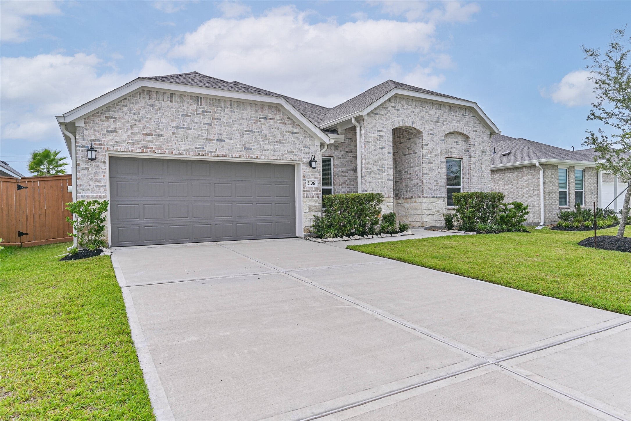 Mariner Island Dr, LA Marque, TX 77568 #1