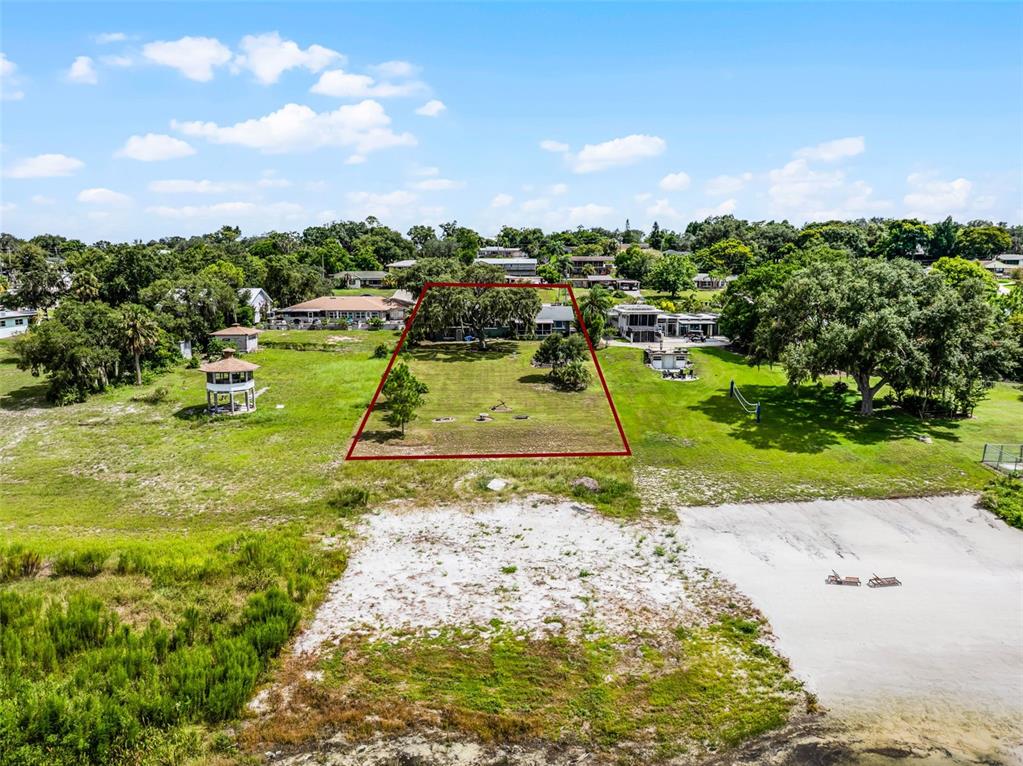 Lake Wales, Florida, 33853, United States, 4 Bedrooms Bedrooms, ,4 BathroomsBathrooms,Residential,For Sale,1927292