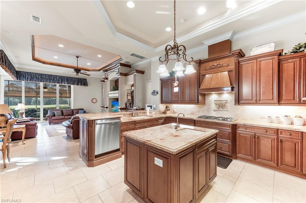 NAPLES, Florida, 34113, United States, 4 Bedrooms Bedrooms, ,5 BathroomsBathrooms,Residential,For Sale,2017317