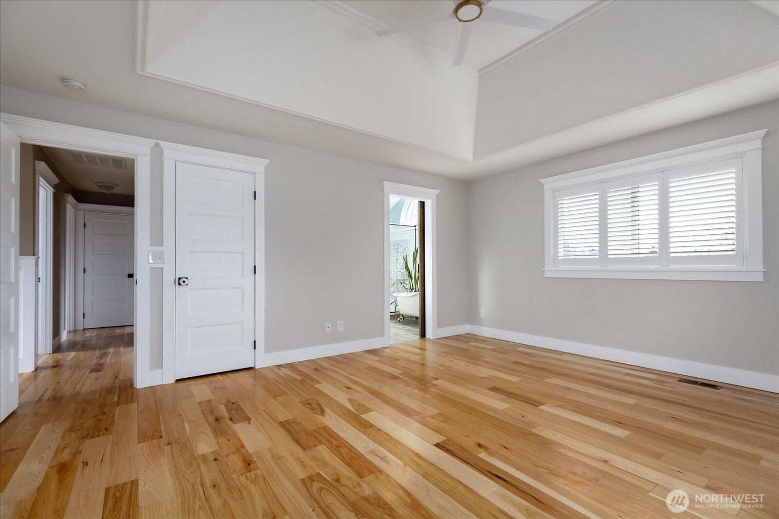 Oak Harbor, Washington, 98277, United States, 3 Bedrooms Bedrooms, ,3 BathroomsBathrooms,Residential,For Sale,1996988