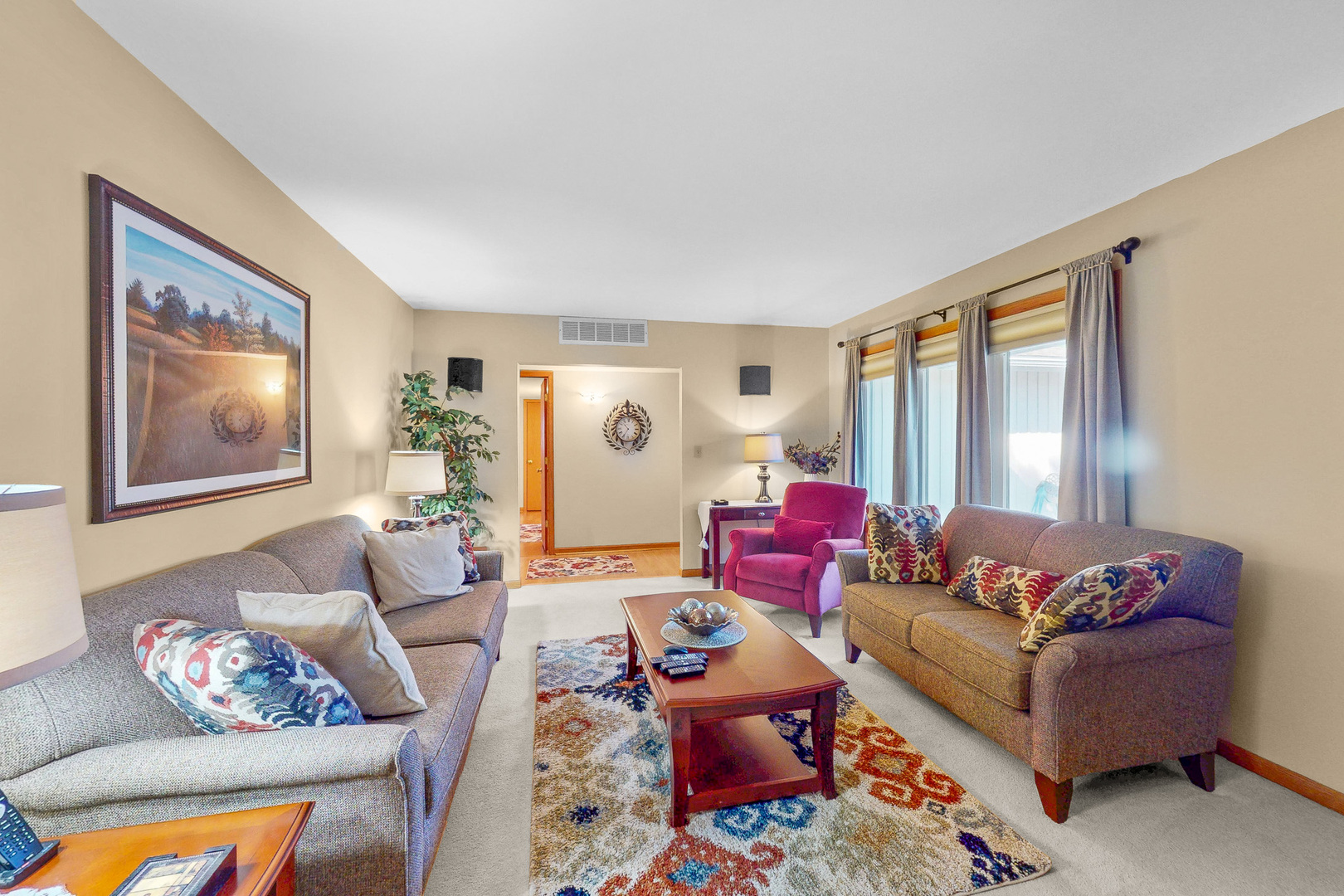 Elk Grove Village, Illinois, 60007, United States, 4 Bedrooms Bedrooms, ,2 BathroomsBathrooms,Residential,For Sale,1979960