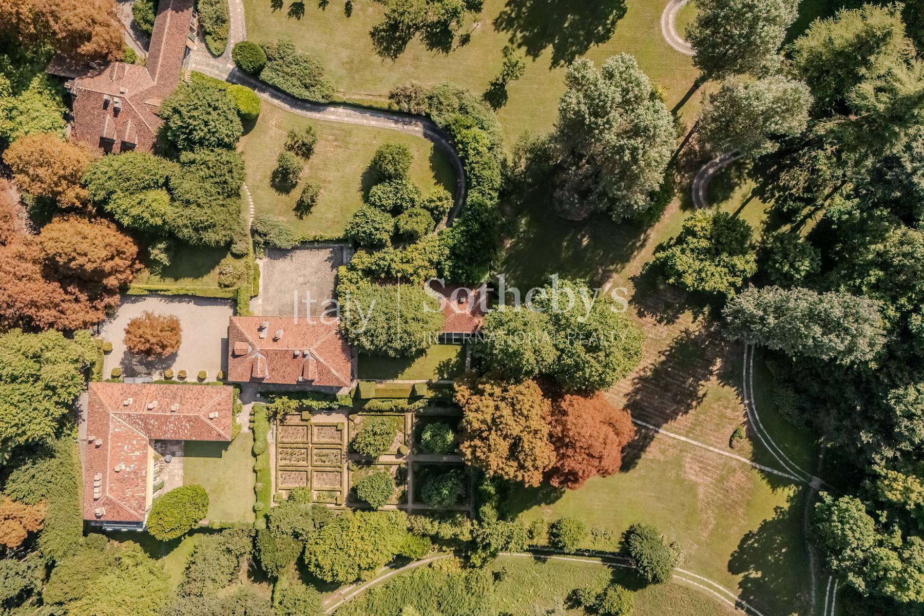  Iconic property nestled in the Turin hillside - 物件實景