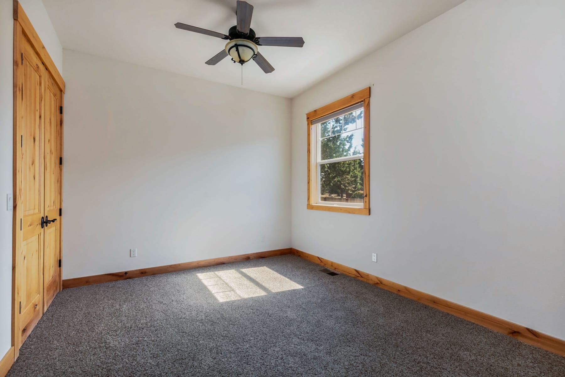  6501 SW Joshua Court Powell Butte, OR 97753 - 物件實景