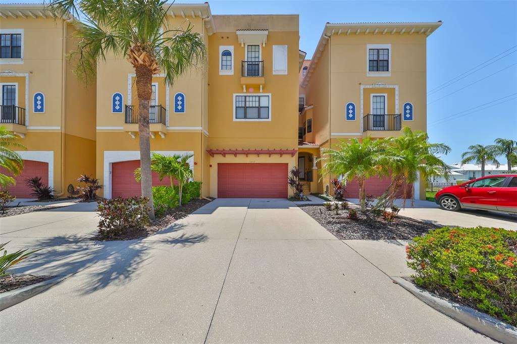 Apollo Beach, Florida, 33572, United States, 3 Bedrooms Bedrooms, ,4 BathroomsBathrooms,Residential,For Sale,1978575