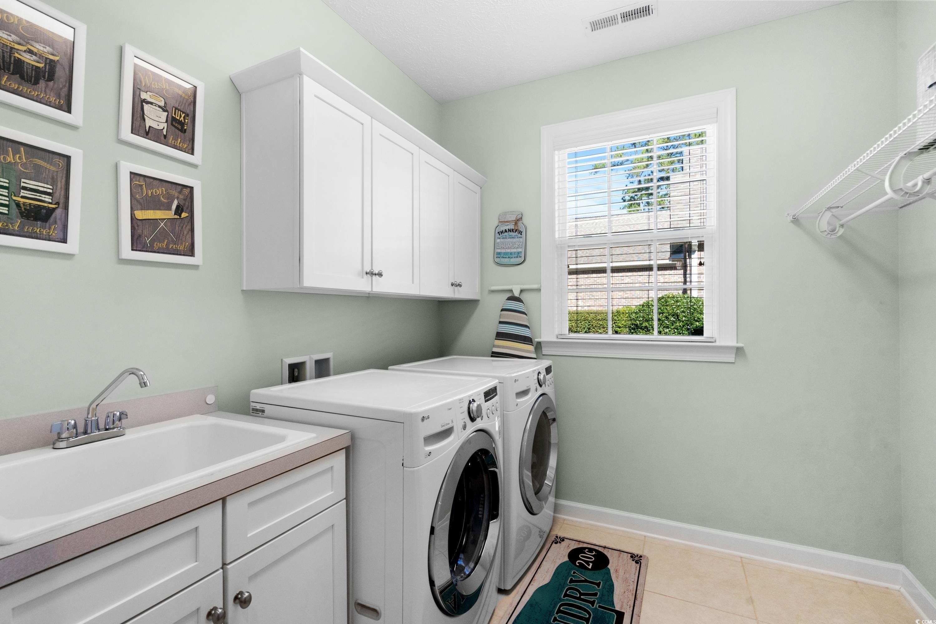 Myrtle Beach, South Carolina, 29579, United States, 4 Bedrooms Bedrooms, ,4 BathroomsBathrooms,Residential,For Sale,1846362