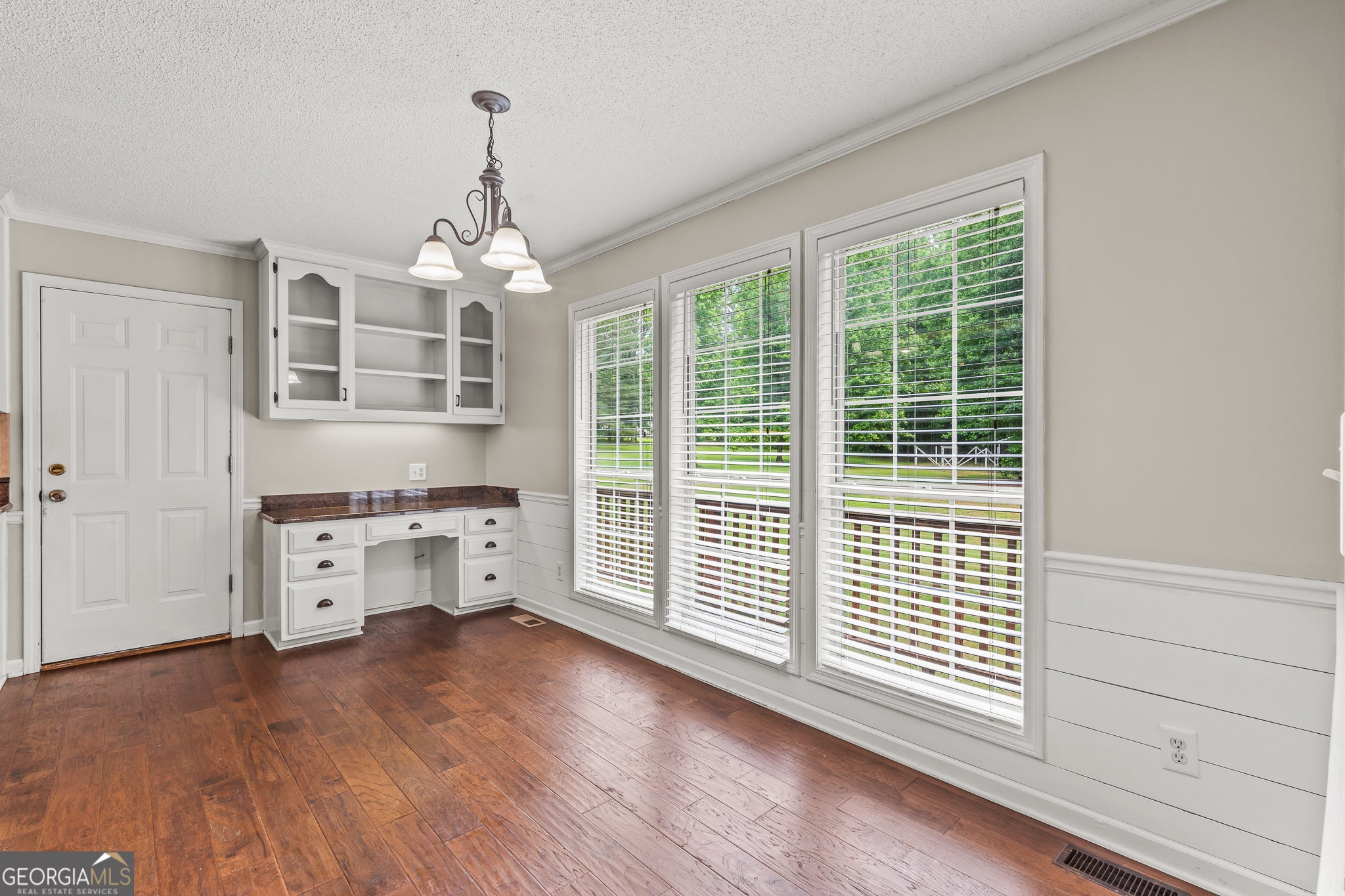 Tyrone, Georgia, 30290, United States, 3 Bedrooms Bedrooms, ,4 BathroomsBathrooms,Residential,For Sale,1931244
