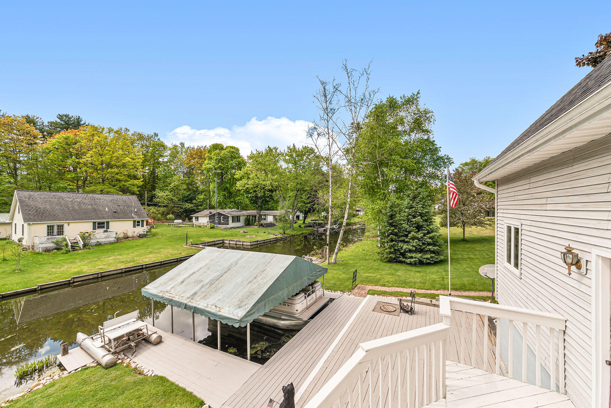 Newaygo, Michigan, 49337, United States, 3 Bedrooms Bedrooms, ,2 BathroomsBathrooms,Residential,For Sale,1836711