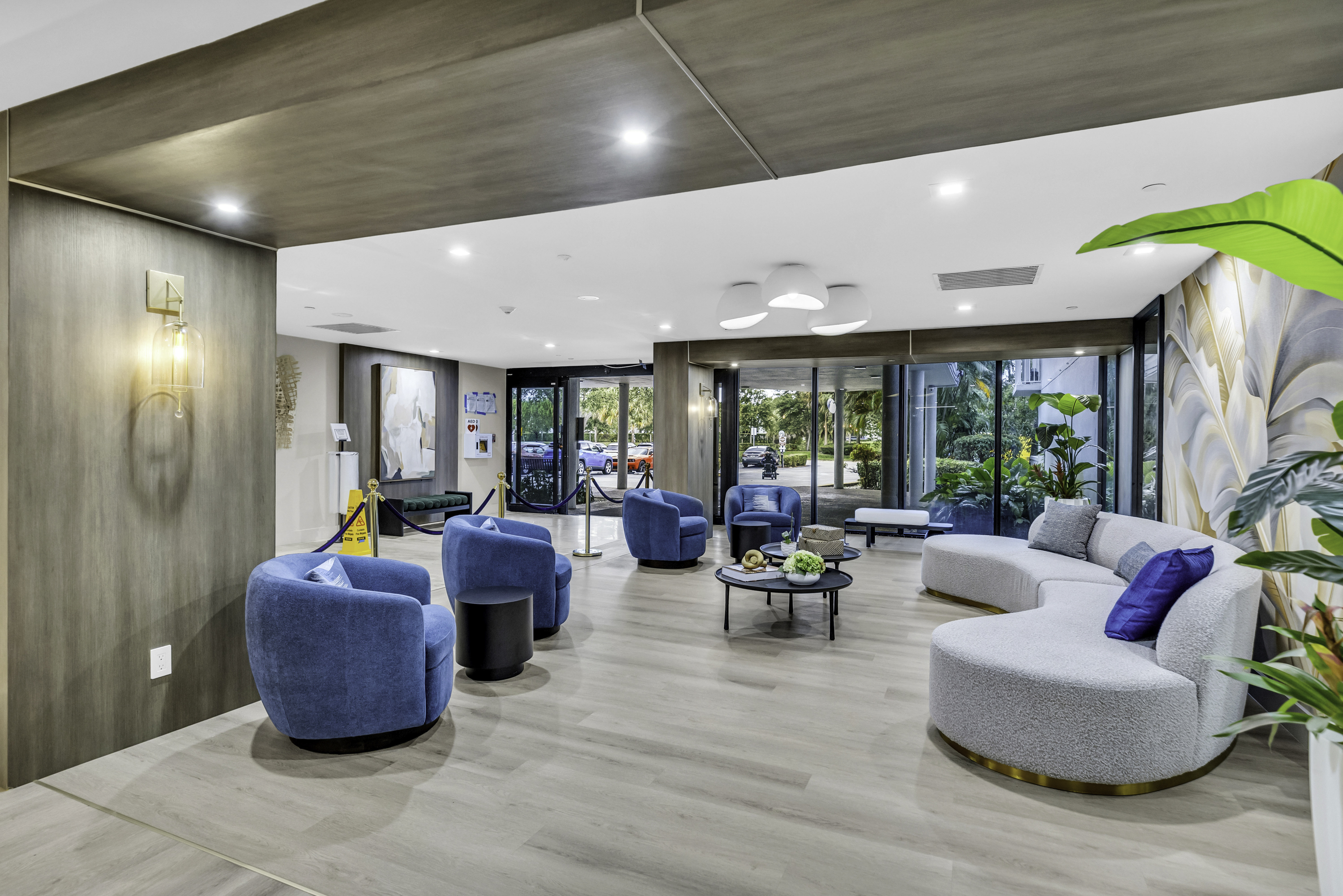  4200 Hillcrest Dr, Hollywood, FL, 33021 - 物件實景